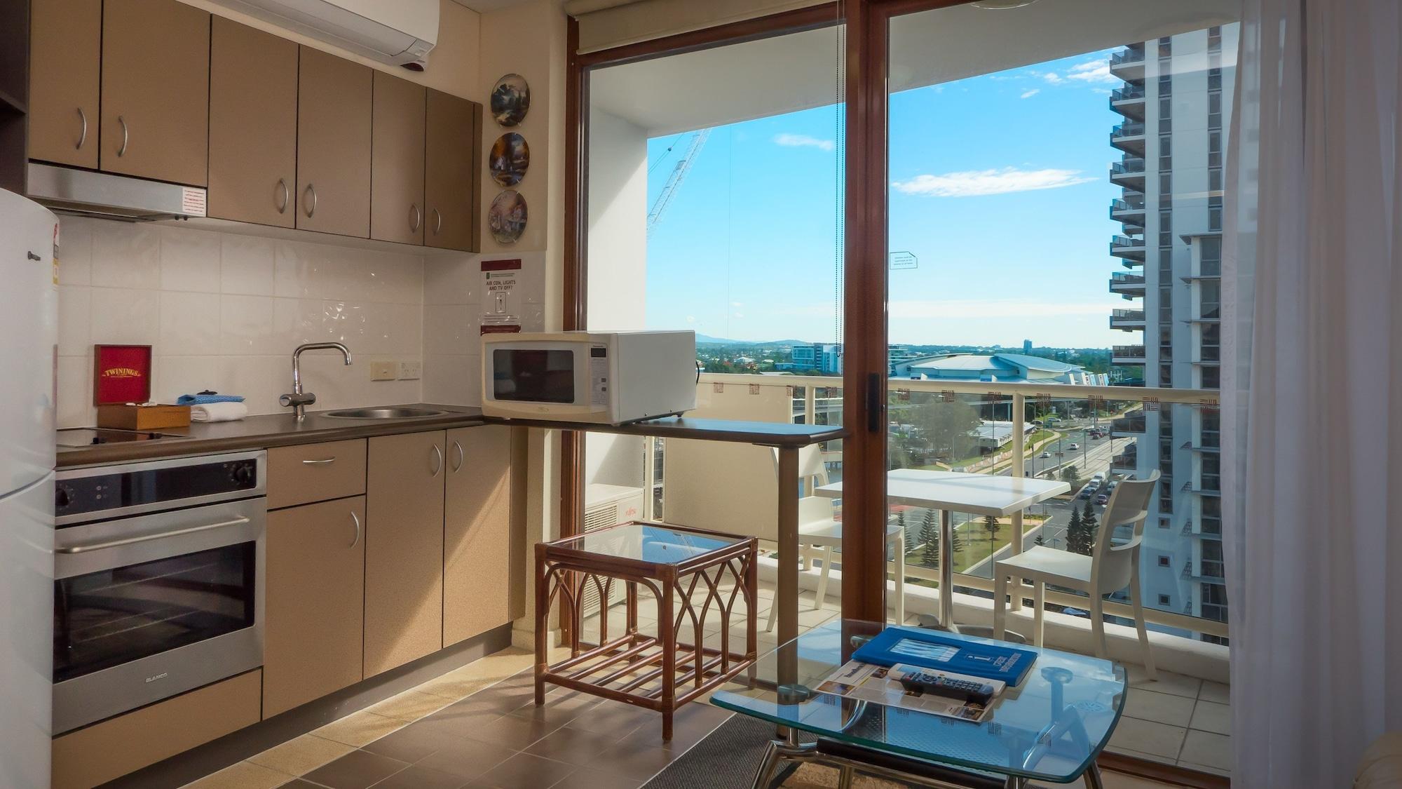 Broadbeach Savannah Resort Bagian luar foto