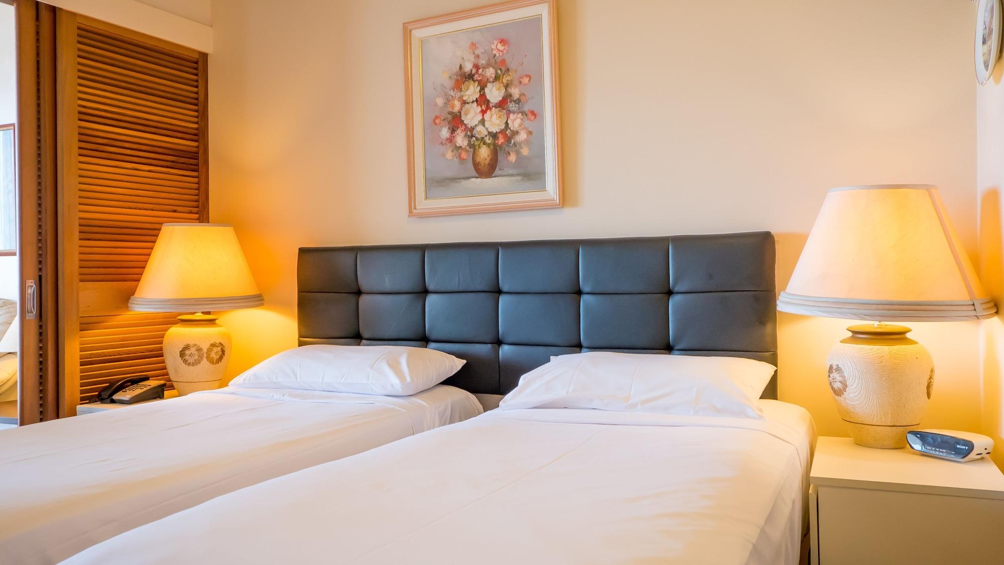 Broadbeach Savannah Resort Bagian luar foto