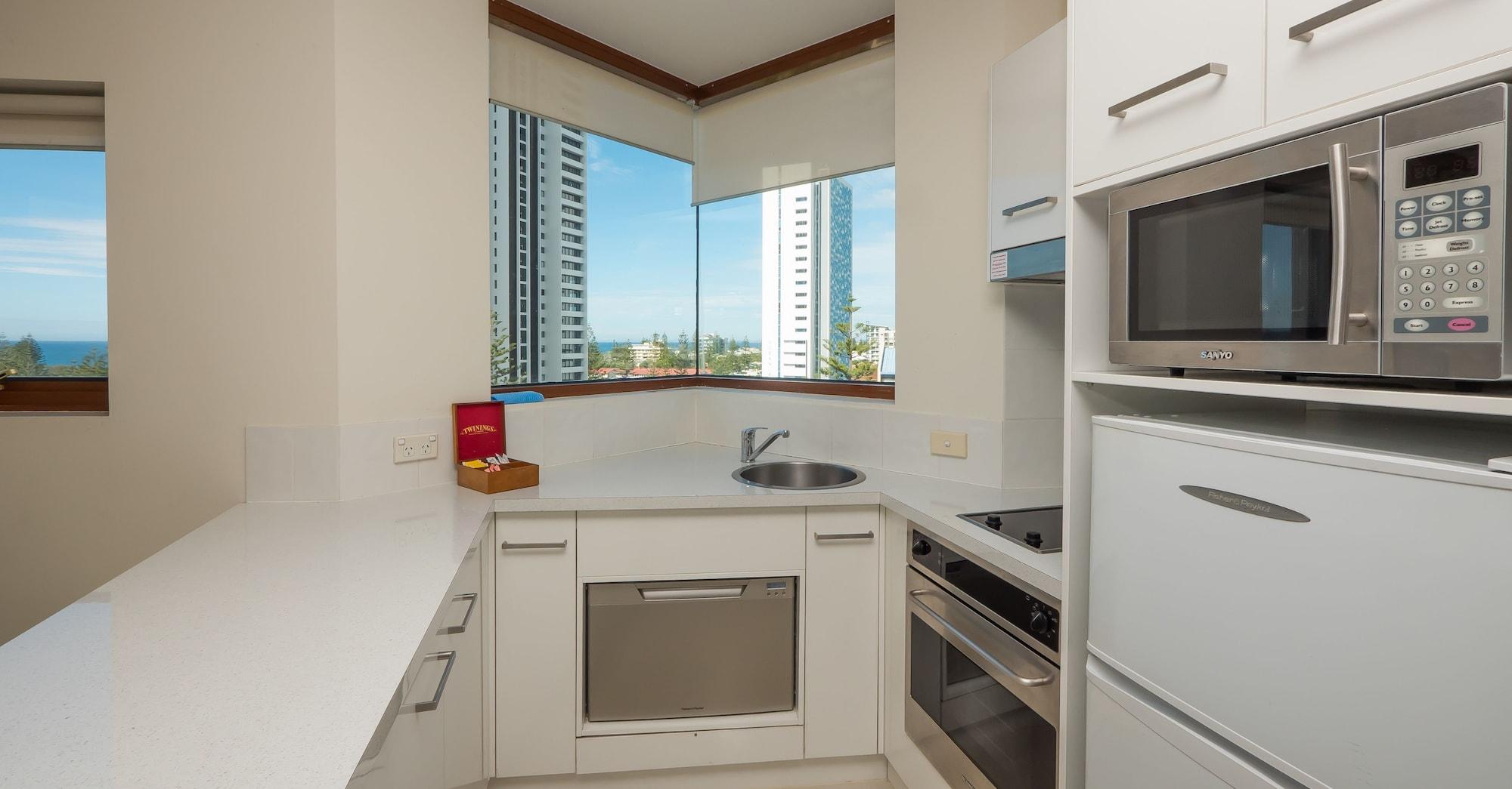 Broadbeach Savannah Resort Bagian luar foto