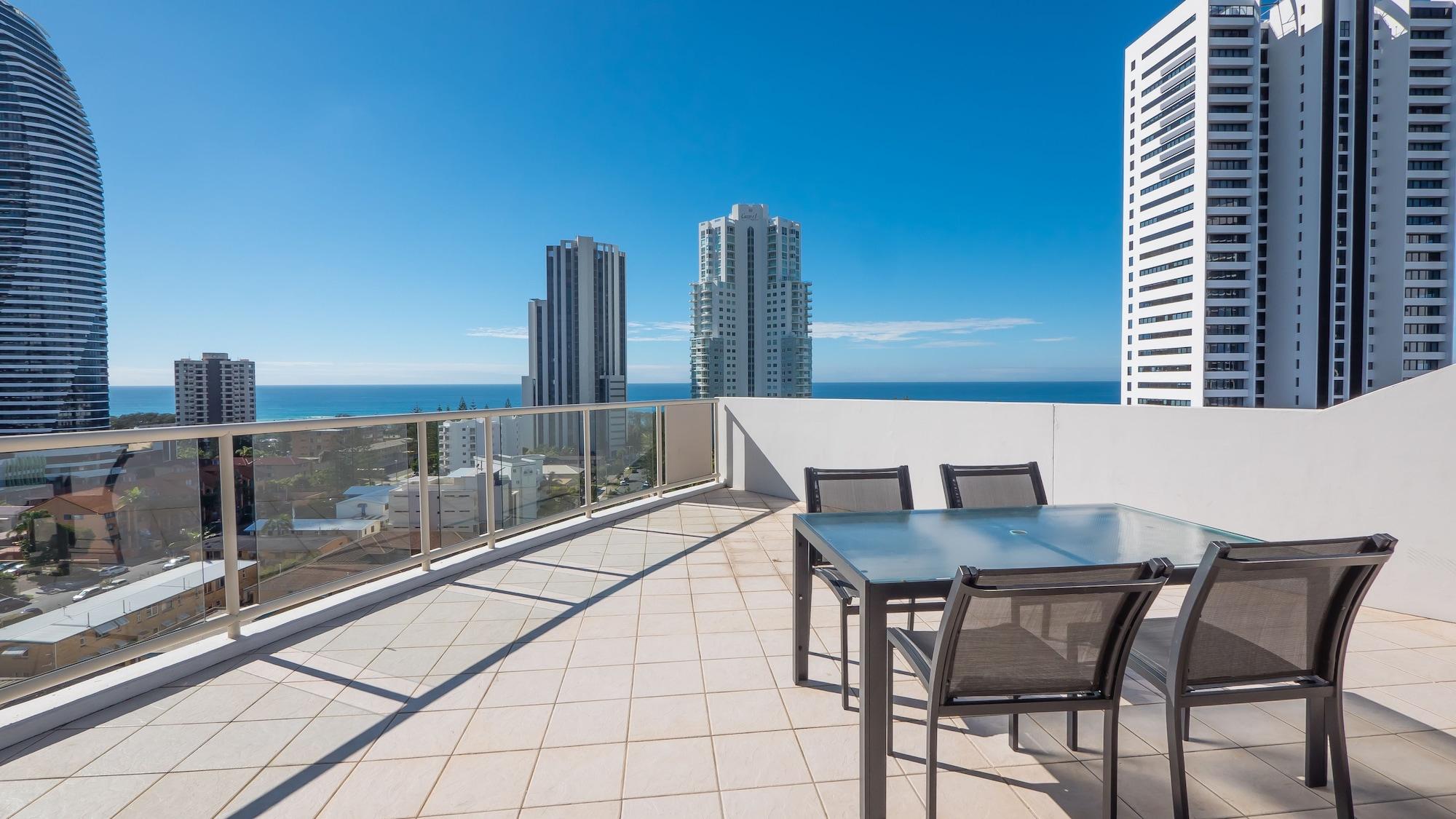 Broadbeach Savannah Resort Bagian luar foto