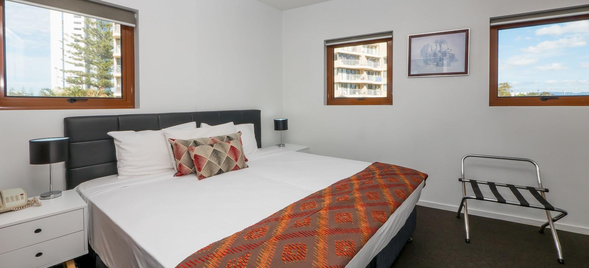 Broadbeach Savannah Resort Bagian luar foto