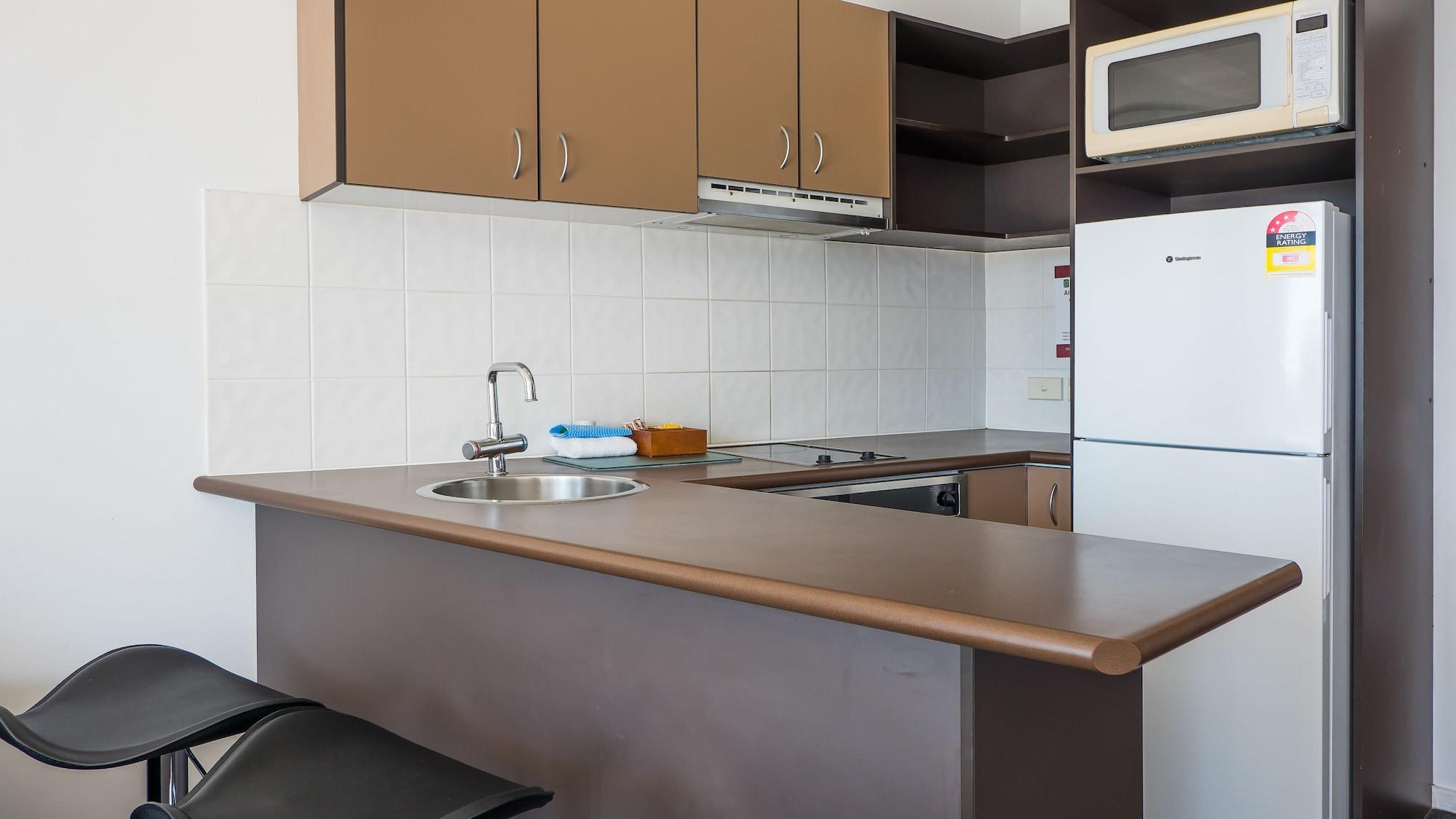 Broadbeach Savannah Resort Bagian luar foto