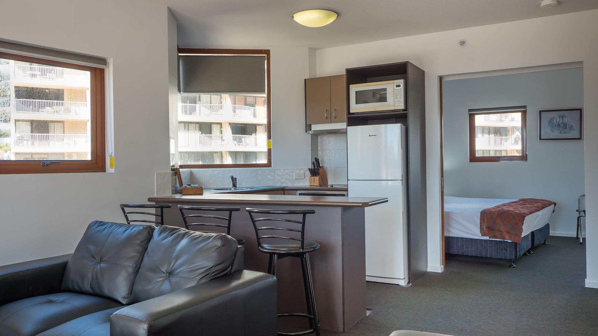 Broadbeach Savannah Resort Bagian luar foto