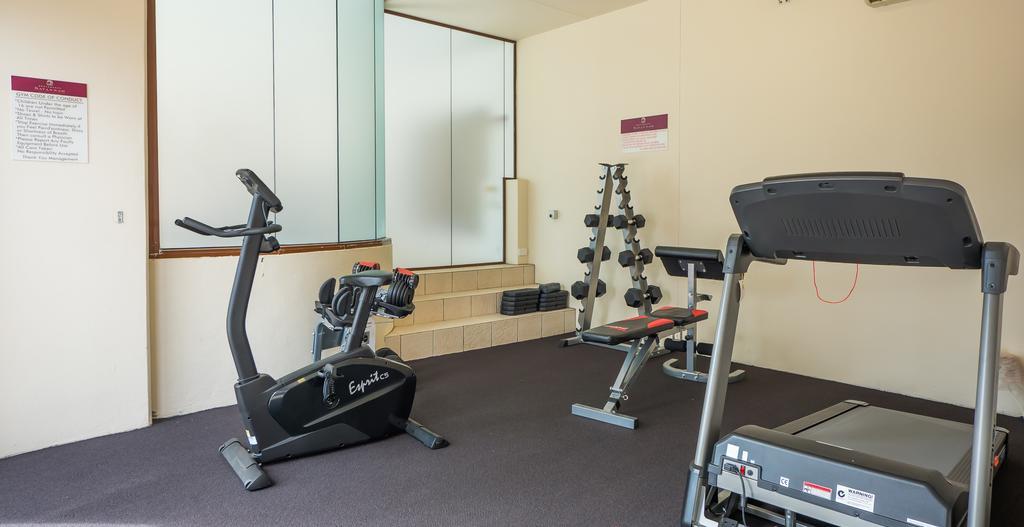 Broadbeach Savannah Resort Bagian luar foto