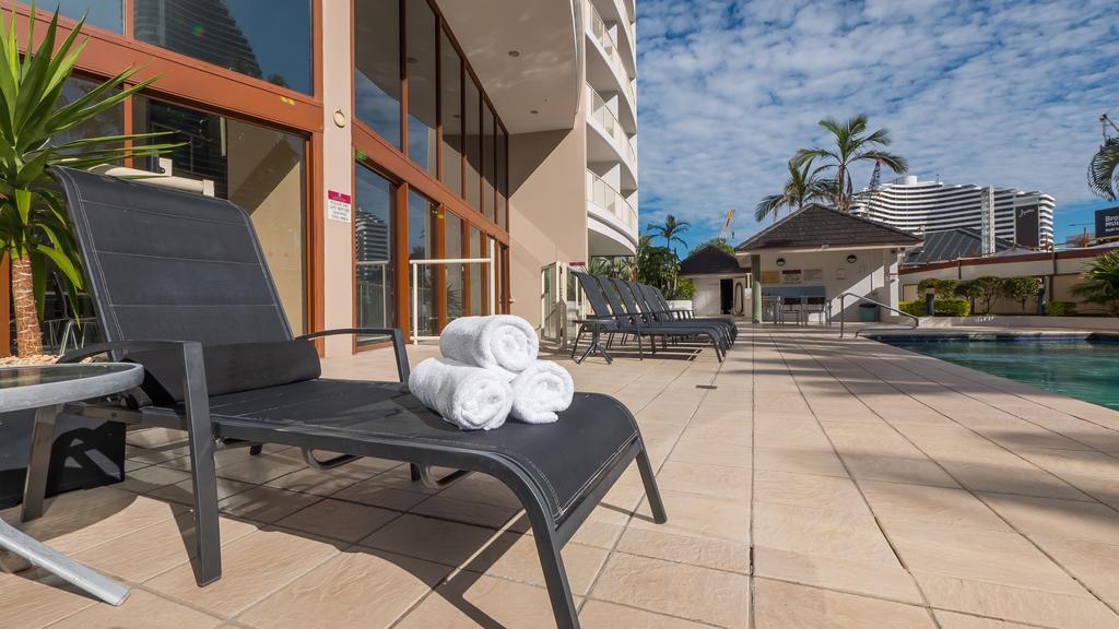 Broadbeach Savannah Resort Bagian luar foto