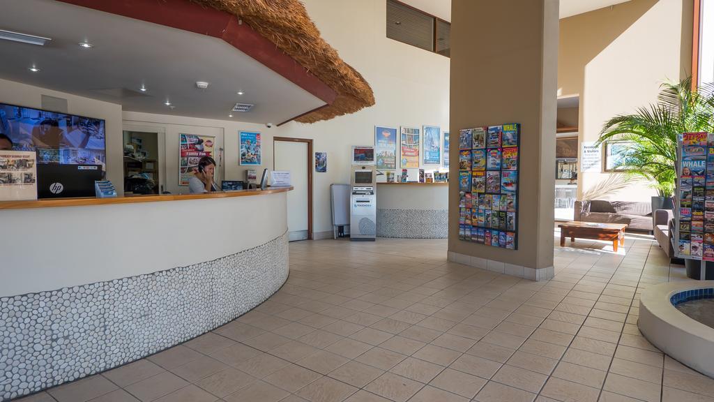 Broadbeach Savannah Resort Bagian luar foto